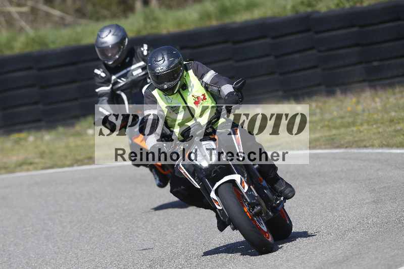 /01 02.04.2026 MAZ ADR/Gruppe gelb Gruppe gruen/Instruktoren